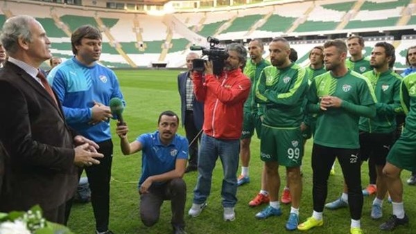 Bursaspor Yeni Statta İlk İdmanını Yaptı