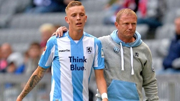 Takım doktorundan futbolcuya sert müdahale