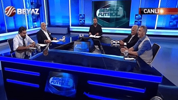 Beyaz Futbol'da kahkahaya boğan sahne!