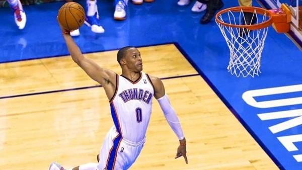 Russell Westbrook'un enfes smacı!