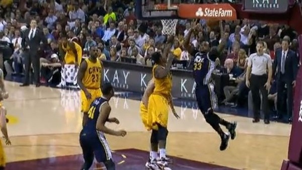 NBA'de geceni en iyi 10 harketi (11 Kasım 2015)