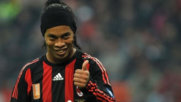 Ronaldinho'nun en güzel 10 golü