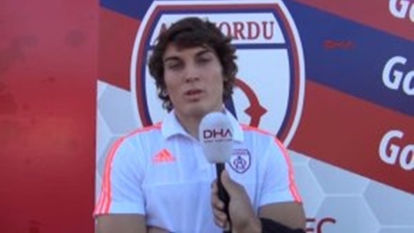 Çağlar Söyüncü: 'Çok mutluyum'