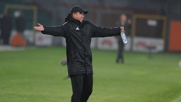 Kaleciden inanılmaz hata