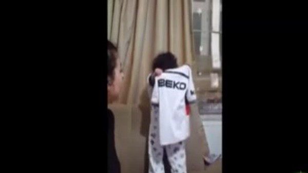 Beşiktaş formamı vermem anne!