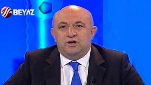 Rasim Ozan, Sinan Engin'in yüzüne tükürdü