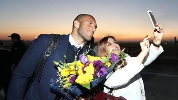 Fenerbahçe'ye Adana'da coşkulu karşılama