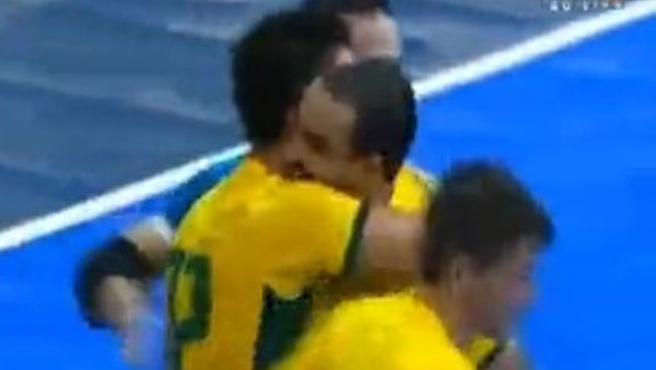 Falcao yine sihrini konuşturdu