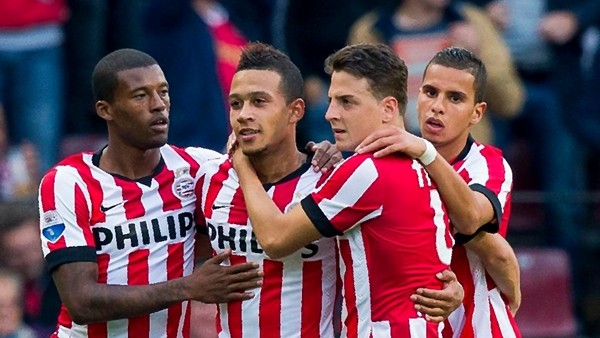 PSV deplasmanda berabere kaldı