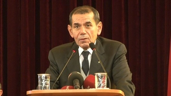 Dursun Özbek olağanüstü genel kurulda konuştu