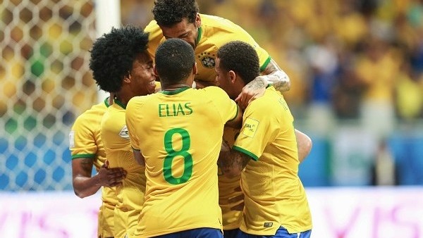 Brezilya 3-0 Peru - Maç Özeti (18.11.2015)