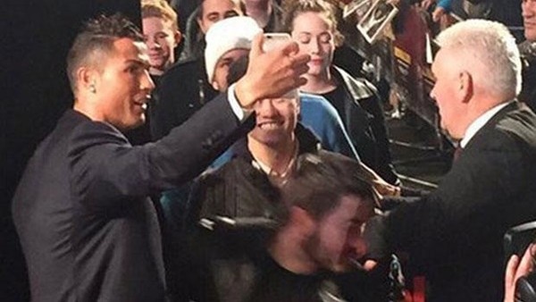 Ronaldo'dan selfie rekoru