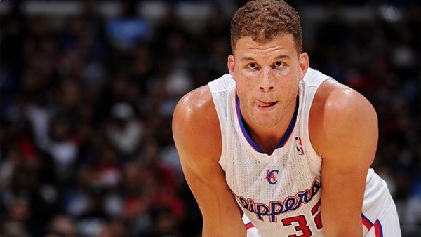 Blake Griffin'in sağı solu belli olmaz!