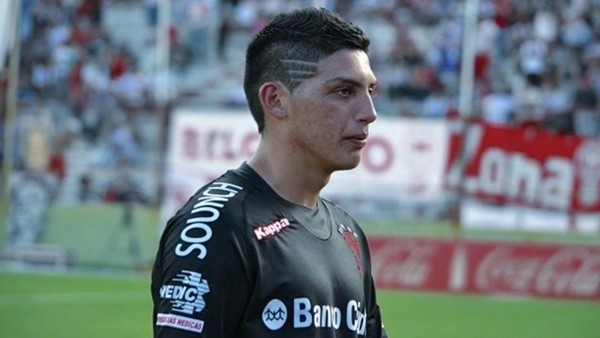 Şans ile atılan muhteşem aşırtma