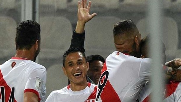 Peru 1-0 Paraguay - Maç Özeti (14.11.2015)