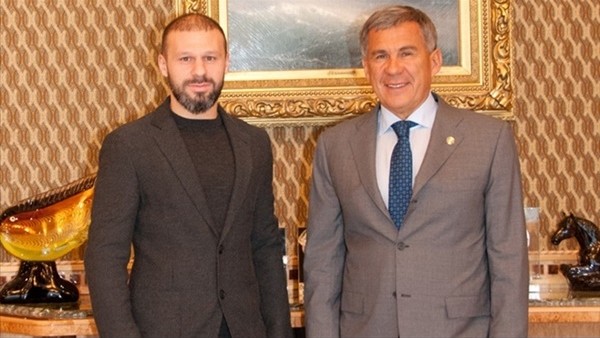 Tataristan Cumhurbaşkanı Gökdeniz Karadeniz'i kabul etti