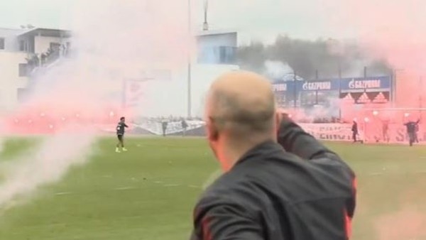 Schalke taraftarından inanılmaz destek