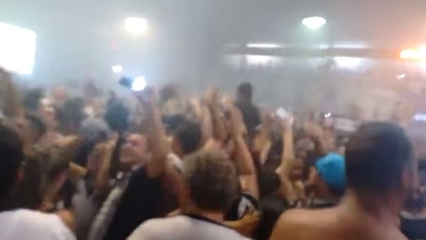 Corinthians taraftarı Brezilya'yı salladı