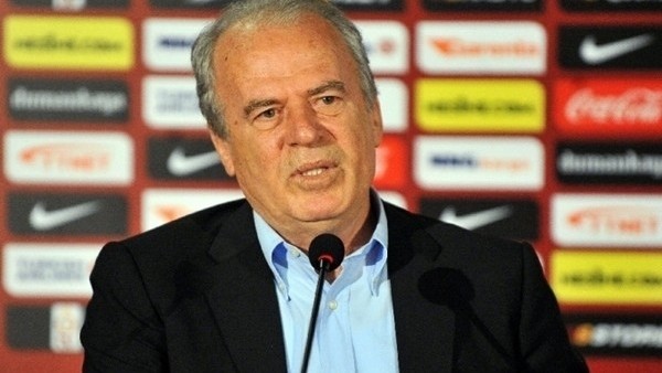 Mustafa Denizli'den transfer müjdesi