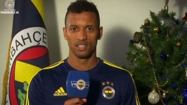 Fenerbahçeli oyunculardan 19 dilde kutlama