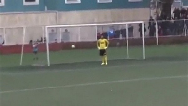 Amatör ligde inanılmaz gol