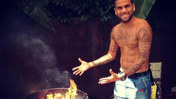 Daniel Alves çıldırdı