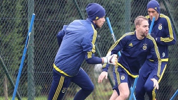 Caner ile Pereira arasında hararetli diyalog