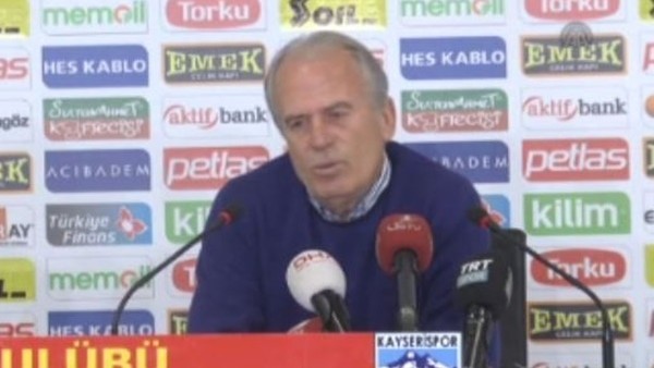 Mustafa Denizli: 'Yamalı bohçaya dönüyoruz'