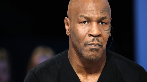 Mike Tyson'da hala iş var