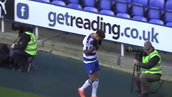 Danny Williams sağ çaprazdan uzak 90'ı gördü! 