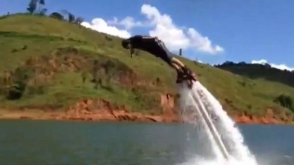 David Luiz'in flyboard keyfi