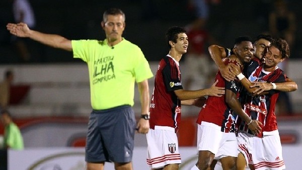 Samuel Eto'o Brezilya'da hat-trick yaptı