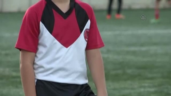 Fabrika gibi futbol okulu