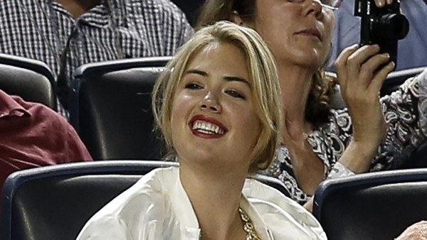 Havada aşk kokusu var! Kate Upton...