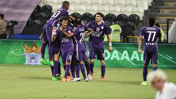 Emenike, Sow'u üzdü