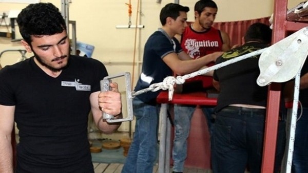 İnşaat malzemeleriyle gelen şampiyonluk