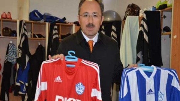 Fenerbahçe'nin rakibi Tuzla sezonu 2 forma ile tamamlıyor