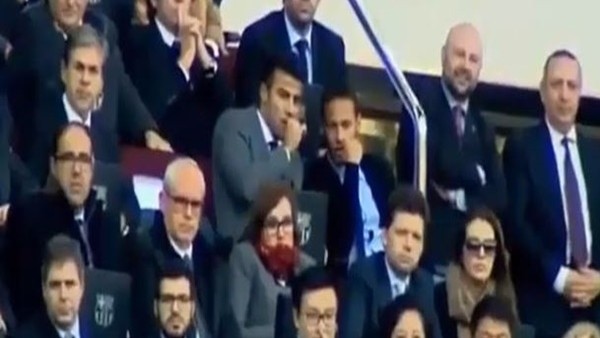 Neymar ve kankası tribünde