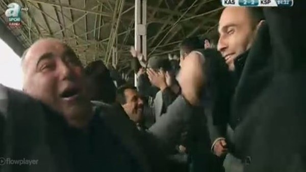 Kastamonu tribününde bir Abdurrahim Albayrak