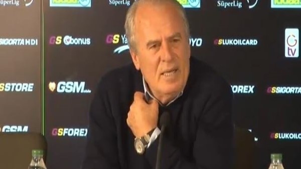 Mustafa Denizli'den transfer açıklaması