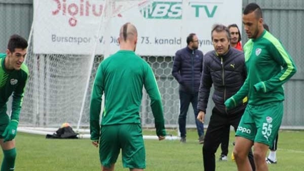 Bursaspor'da Galatasaray hazırlıkları başladı