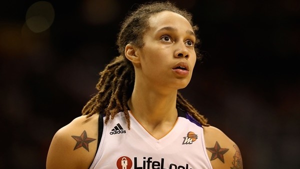 Dev kadından harika smaç