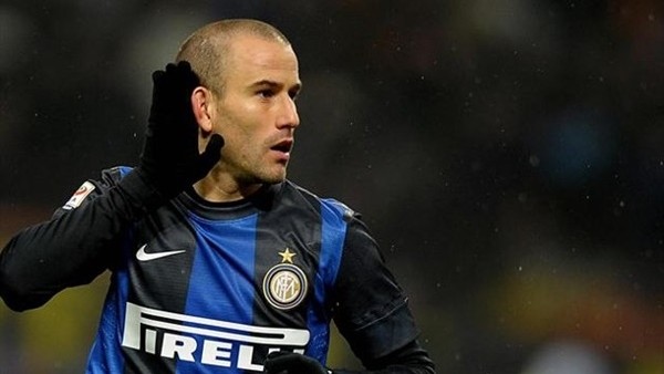 Rodrigo Palacio çok rahat!