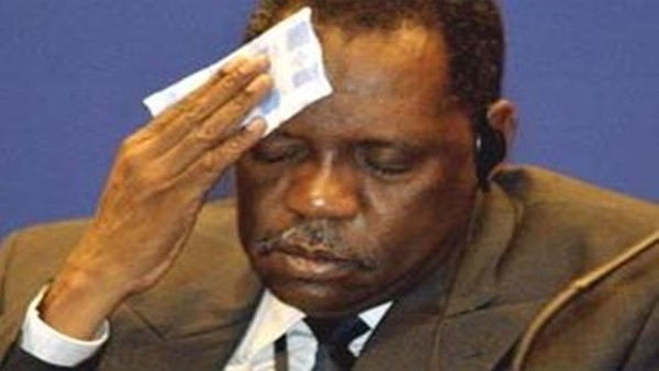 FIFA Başkanı basın toplantısında uyuyakaldı