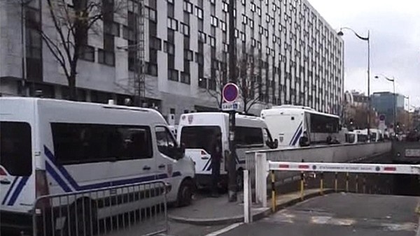 EURO 2016 Kura Çekimi öncesi sıkı güvenlik önlemleri alındı