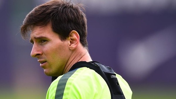 Messi'den adrese teslim şut