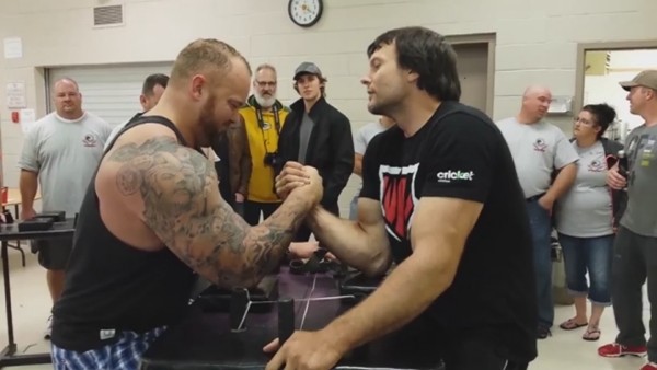 Dünyanın en güçlüsü de yenildi