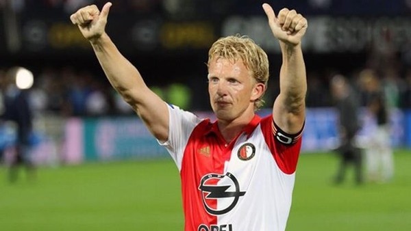 Dirk Kuyt boş geçmedi!