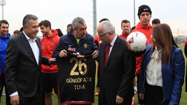 Eskişehirspor'a destek ziyareti