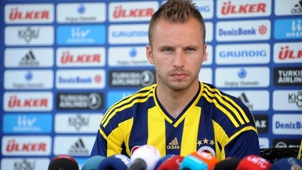 Fenerbahçe'de Michal Kadlec takımdan ayrılıyor